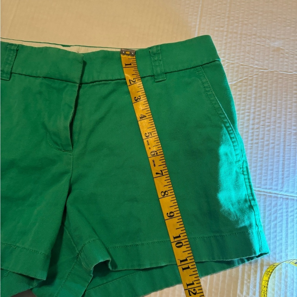 J crew size 2 green short - Picture 3 of 7